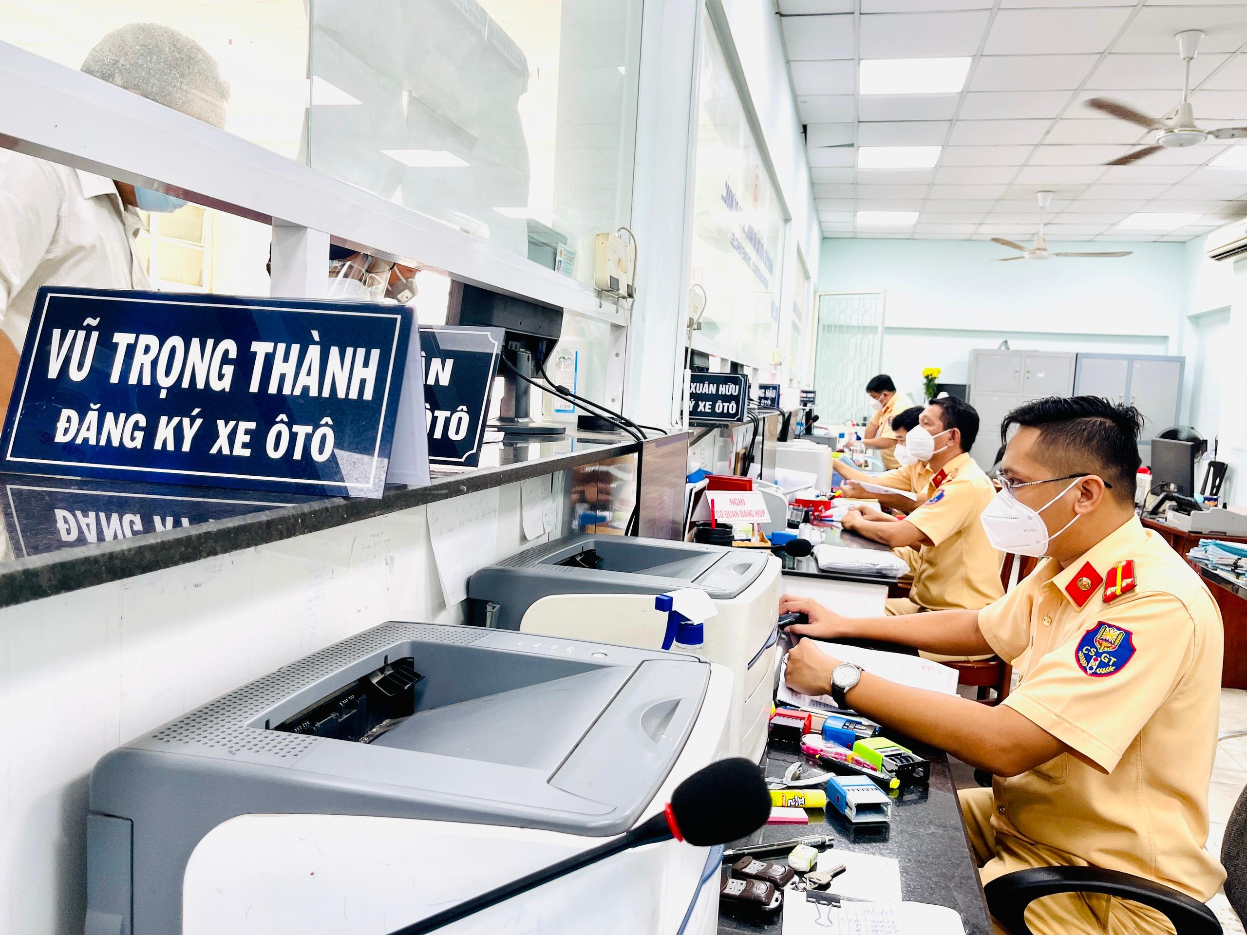 Sang Tên Đổi Chủ Ô Tô 2026: Những Điều Cần Biết Để Tránh Mất Thời Gian
