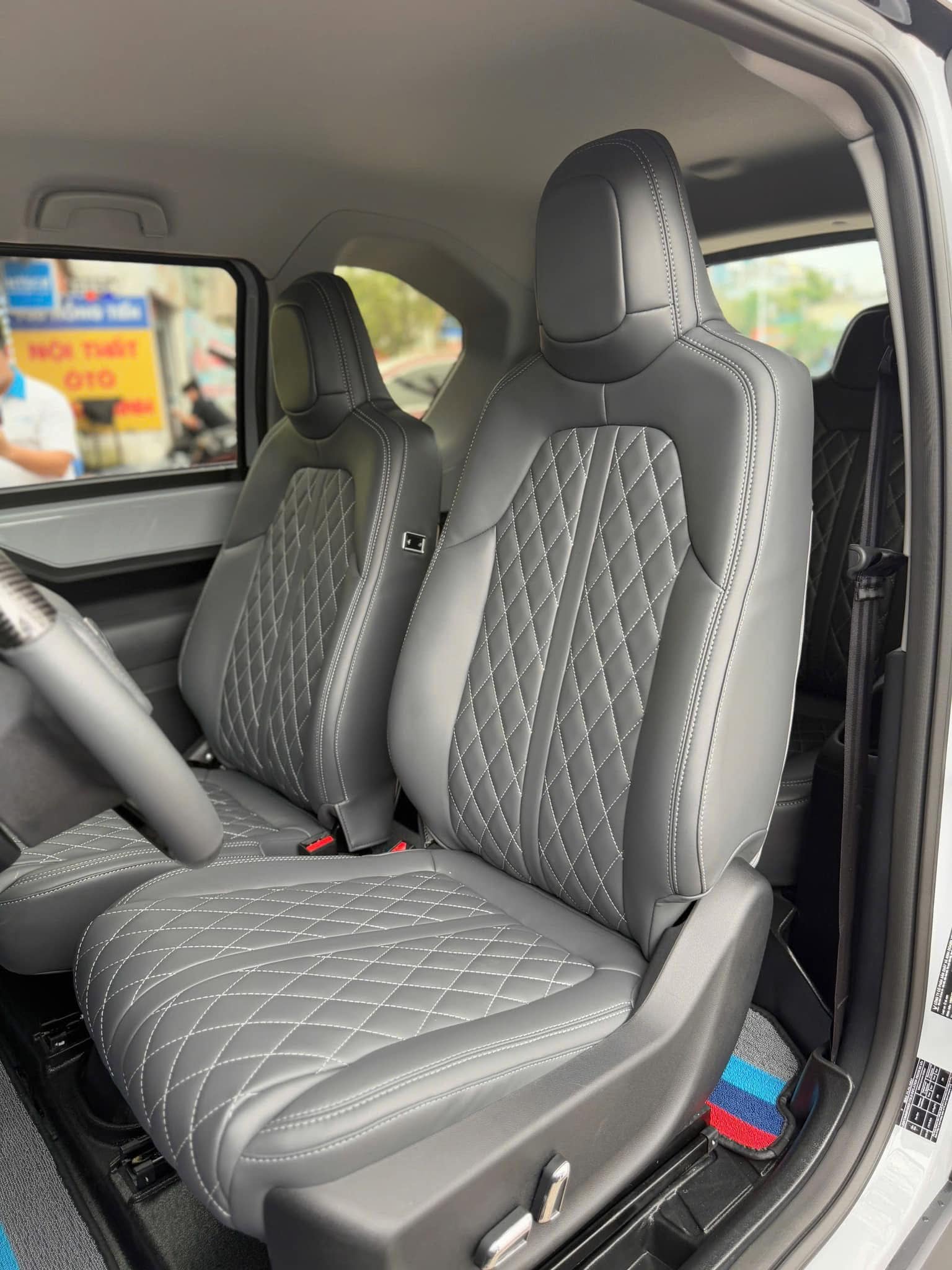 Bọc ghế da cho vinfast vf3 uy tín