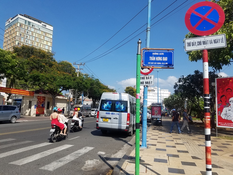Truoc-Tet-Am-Lich-2026-5-loi-o-to-de-bi-phat-nguoi-nhat-amp-Cach-Phong-Tranh-Hieu-Qua_loi-dung-do-xe-oto.jpg