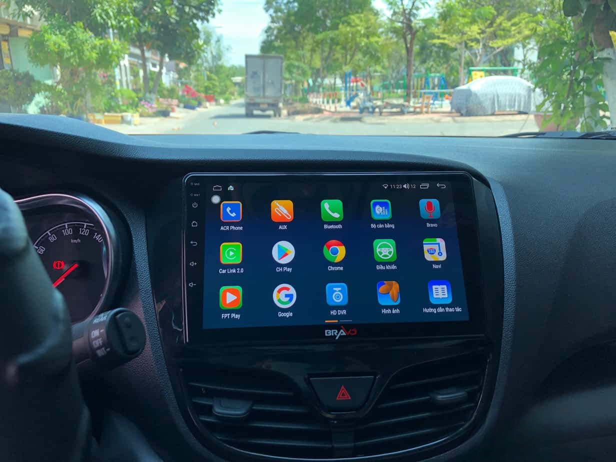 Lắp màn hình android cho Toyota Wigo