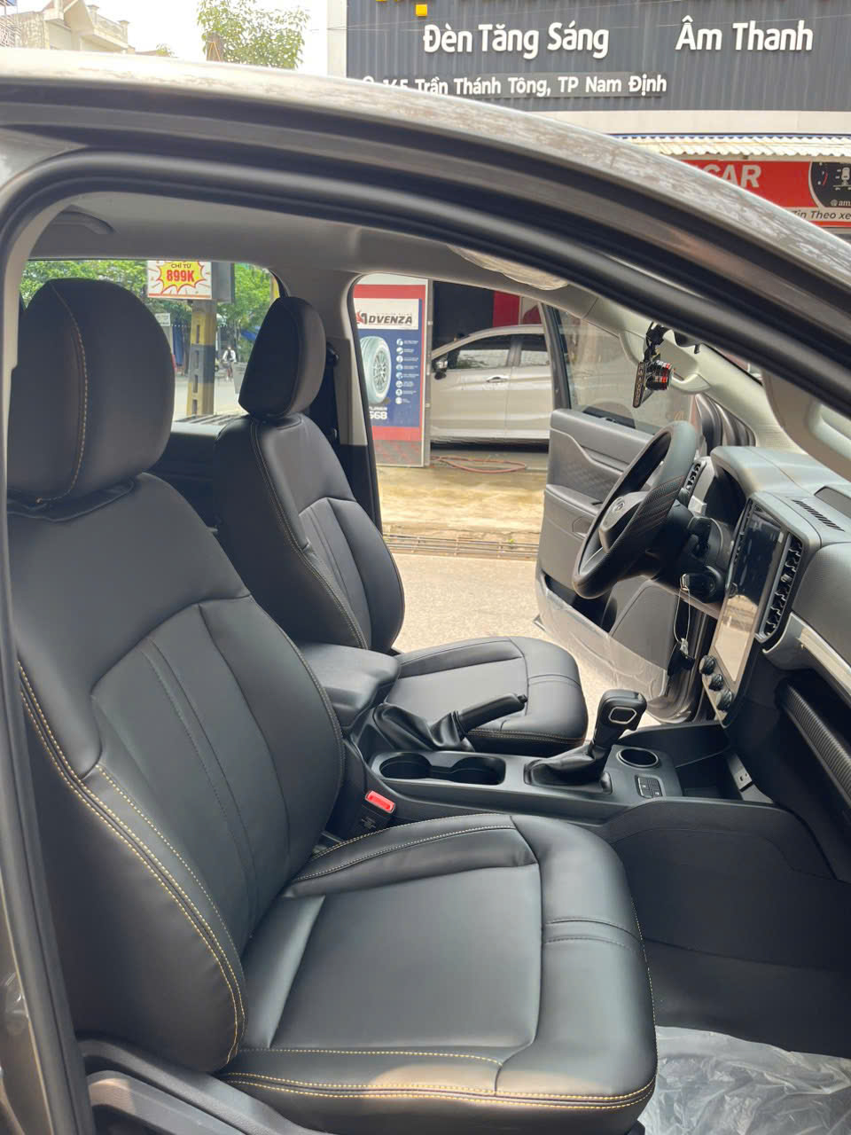 Ford ranger bọc ghế da ô tô