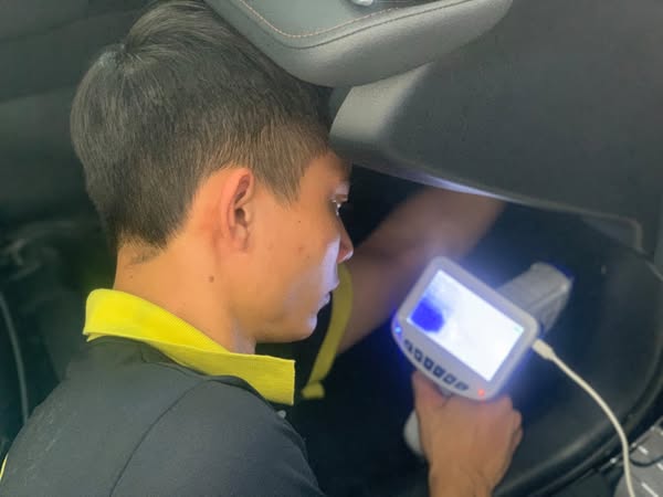 Nội soi điều hòa cho xe ô tô