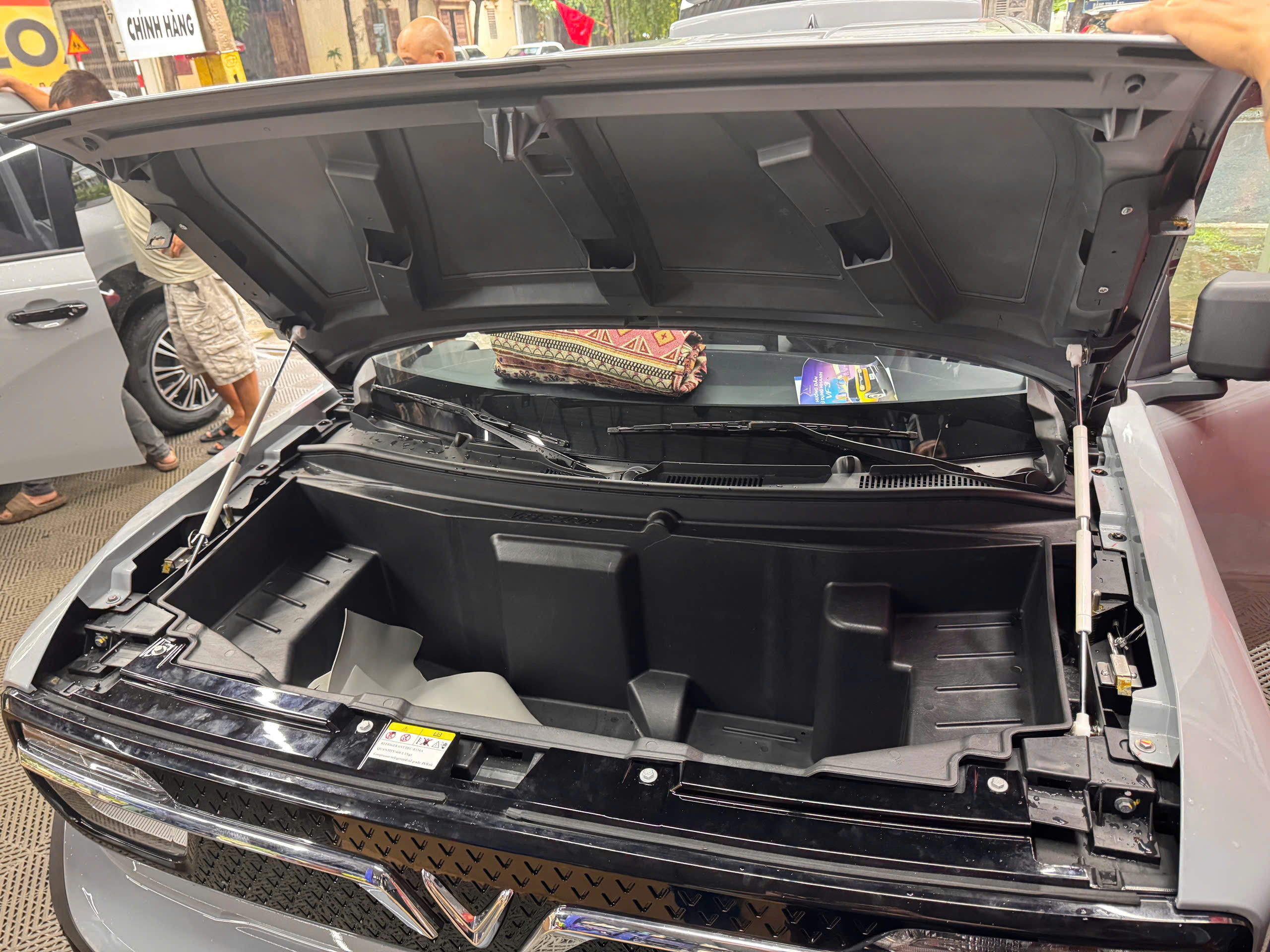 Cốp trước Capo VF3