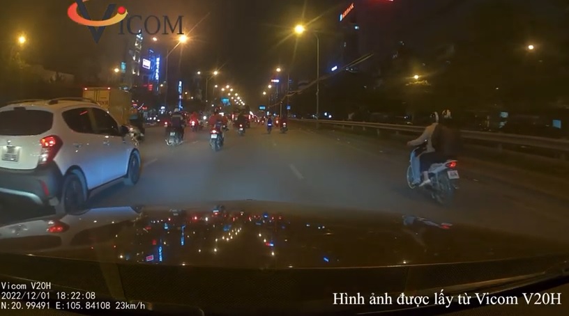 camera hành trình ô tô vincom VH20