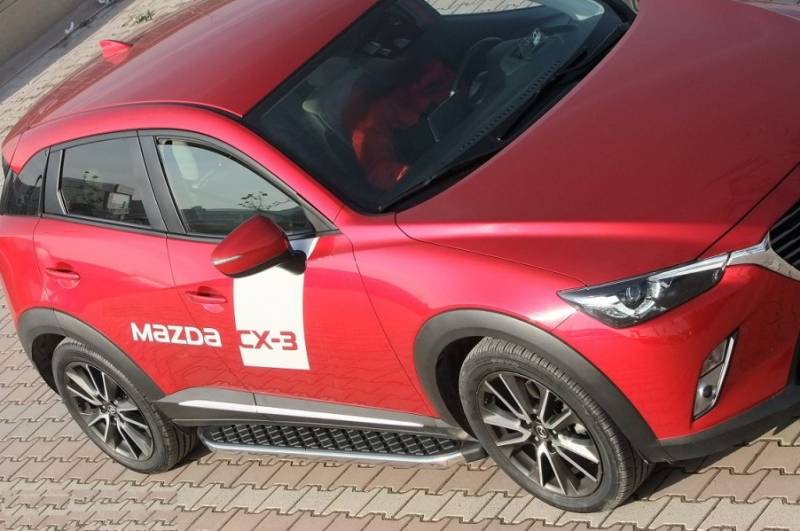 Bậc dẫm chân Mazda CX3 gần đây