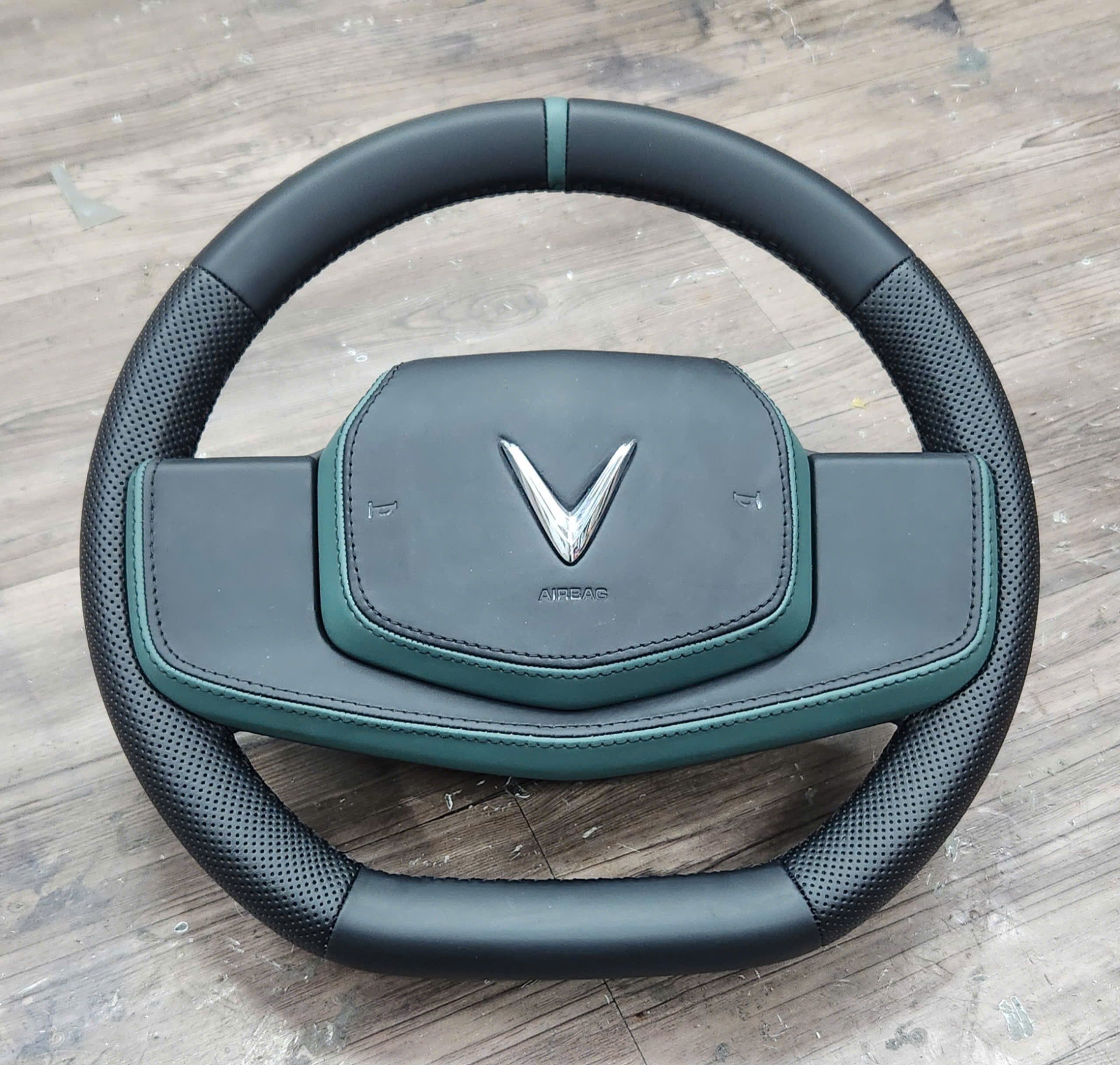Bọc da nắp còi VF3 gần nhất