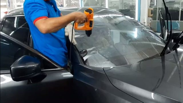 Phim cách nhiệt kính lái Suingard gần đây
