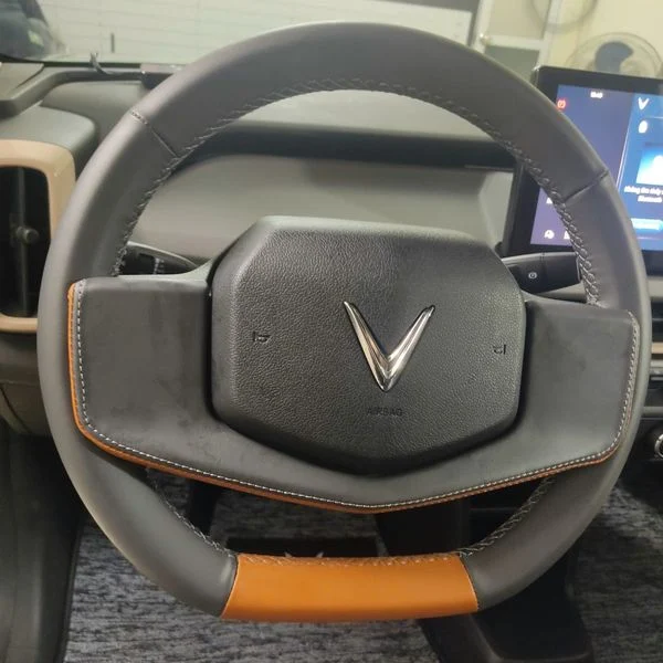Khâu da vô lăng VF3 tốt nhất