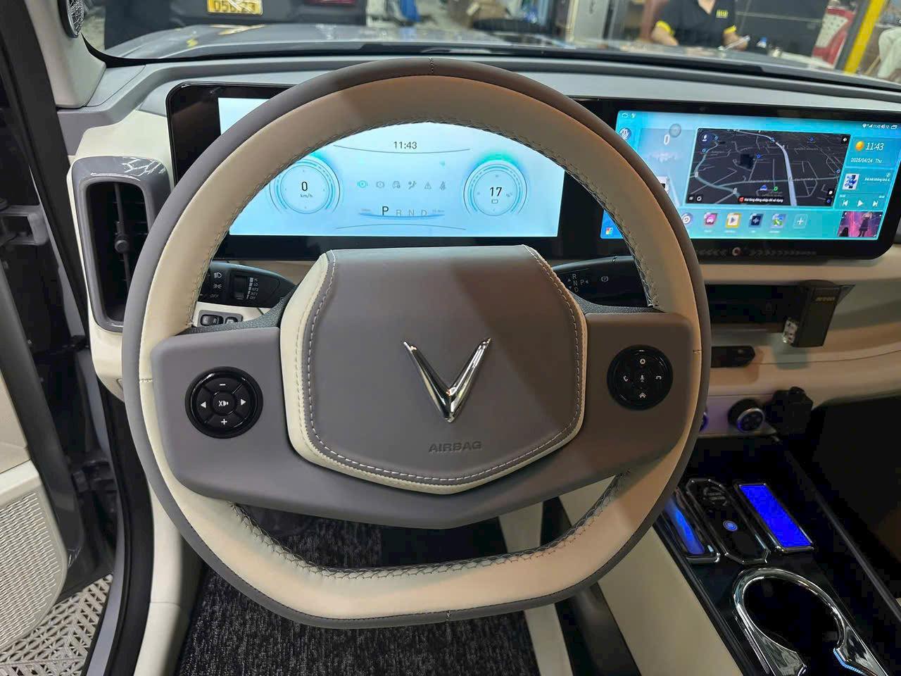 Khâu da vô lăng VF3 uy tín nhất