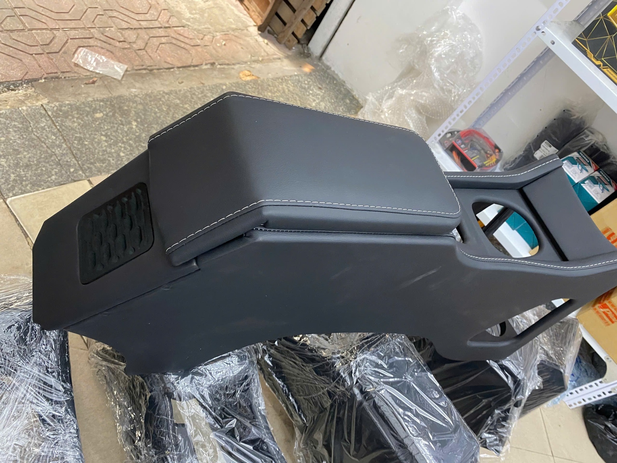 Bệ tỳ tay VF5 uy tín