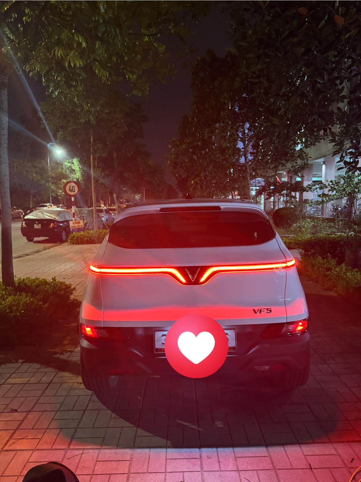Lắp đèn led cánh chim VF5 uy tín