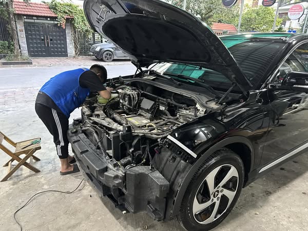 Độ đèn cho VF8