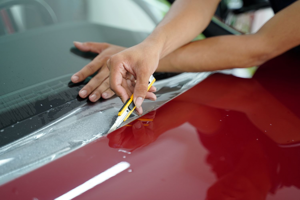 Dán PPF giúp bảo vệ xe gần đây