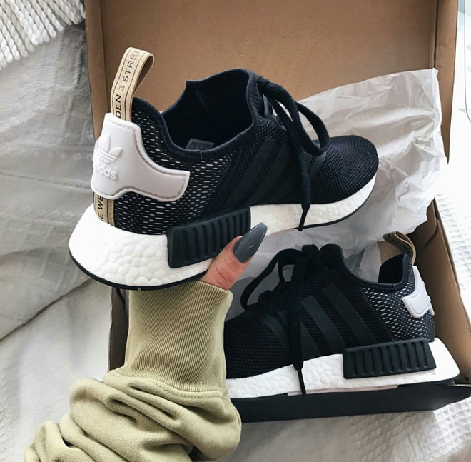 adidas NMD hiện là mẫu sneaker "hot" nhất Instagram với hơn 5,7 triệu bài đăng