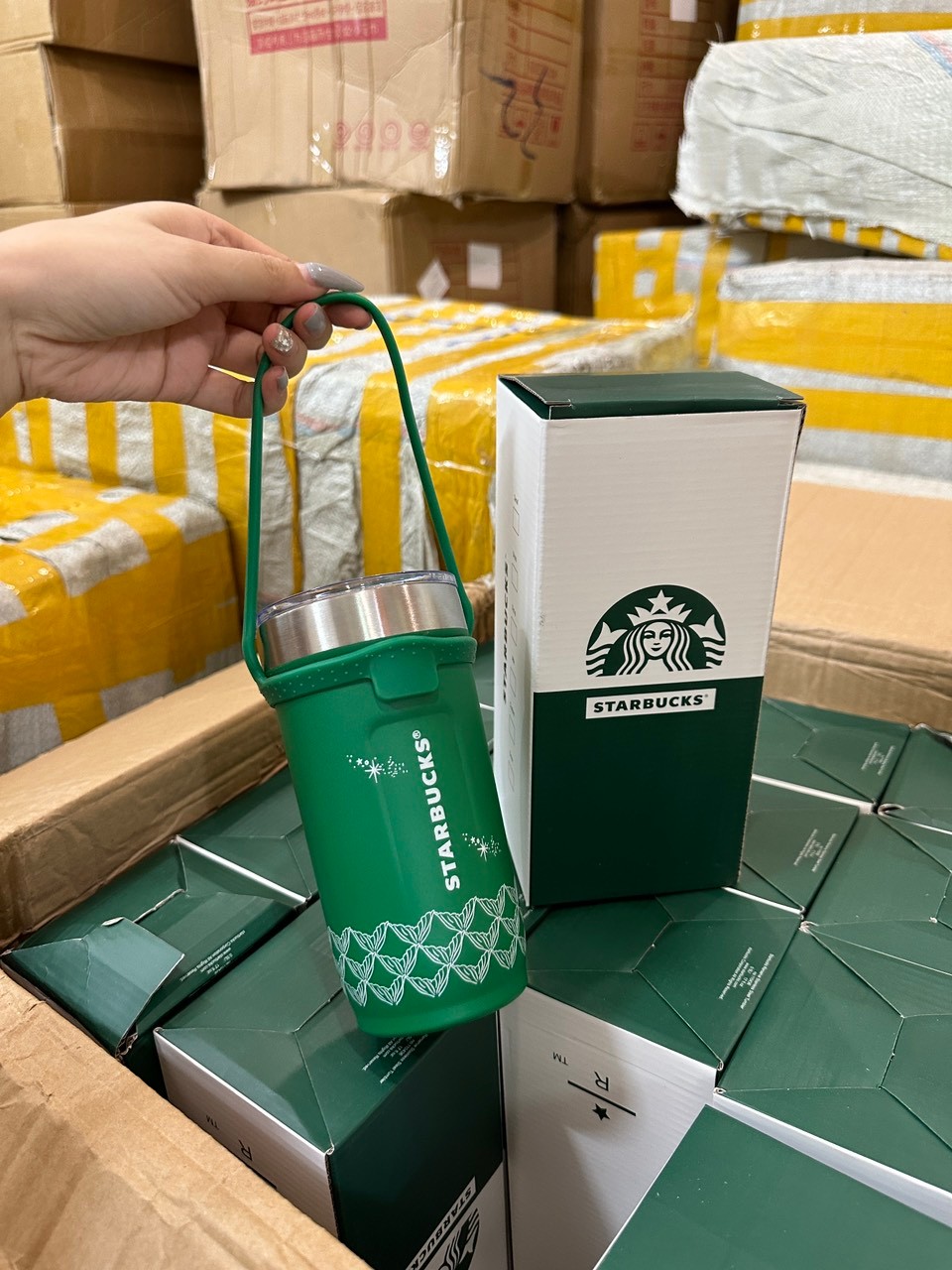 Cốc Giữ Nhiệt 𝐒𝐓𝐔𝐑𝐁𝐔𝐂𝐊 𝐓𝐀𝐊𝐄
