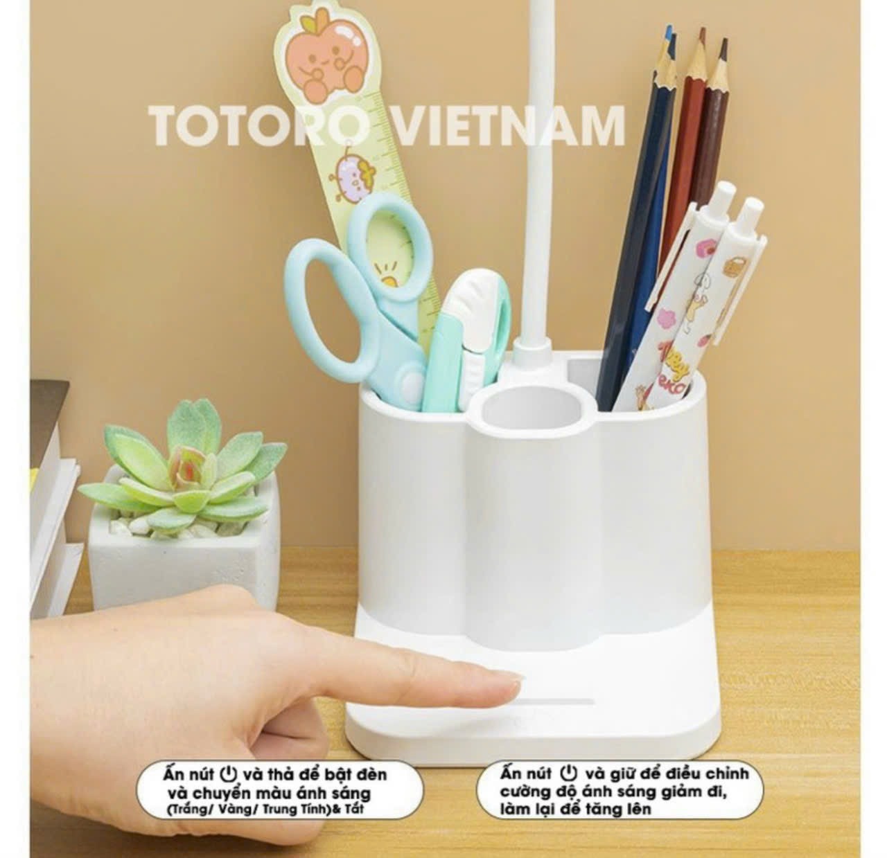 Đèn Học Tích Điện Kèm Ống Cắm Bút