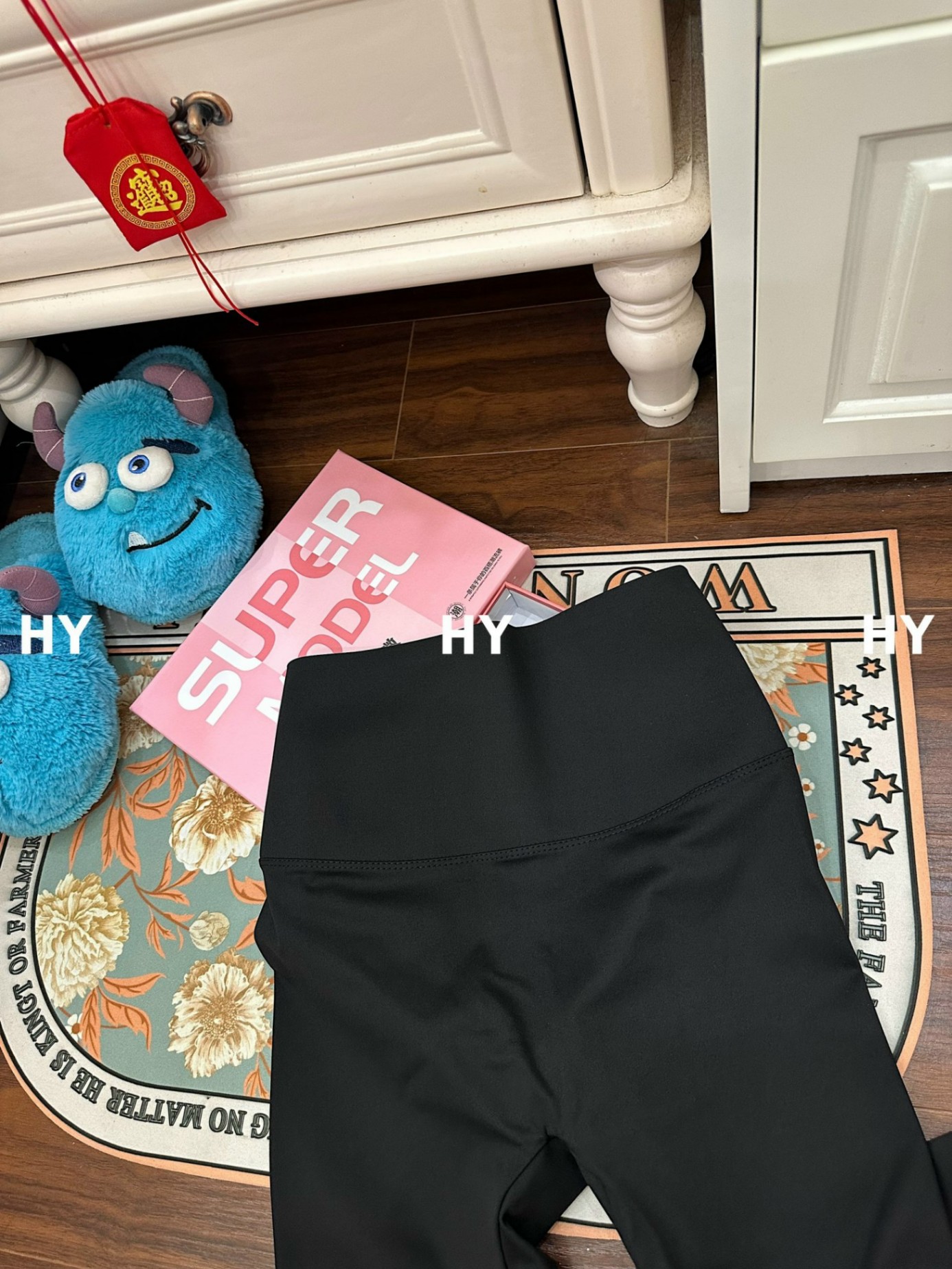 Quần legging định hình Super Model hộp hồng