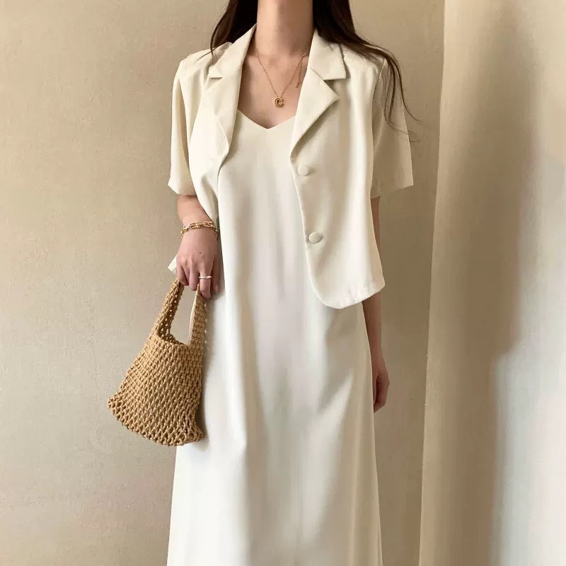 Set áo vest ngăn tay kèm váy 2 dây mới