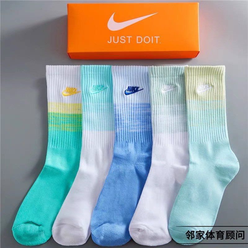 Hộp 5 Đôi Tất Nike Cao Cổ Mix Màu