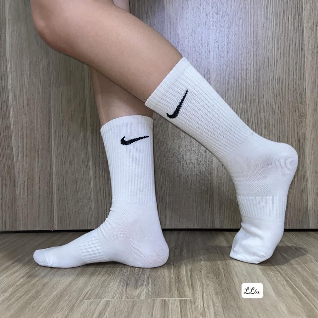 SET 10 TẤT NIKE CAO CỔ ĐEN TRẮNG