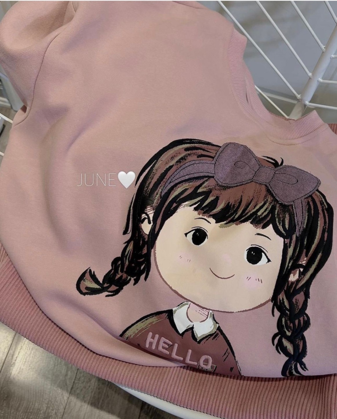 ÁO NỈ HỒNG CÔ GÁI HELLO