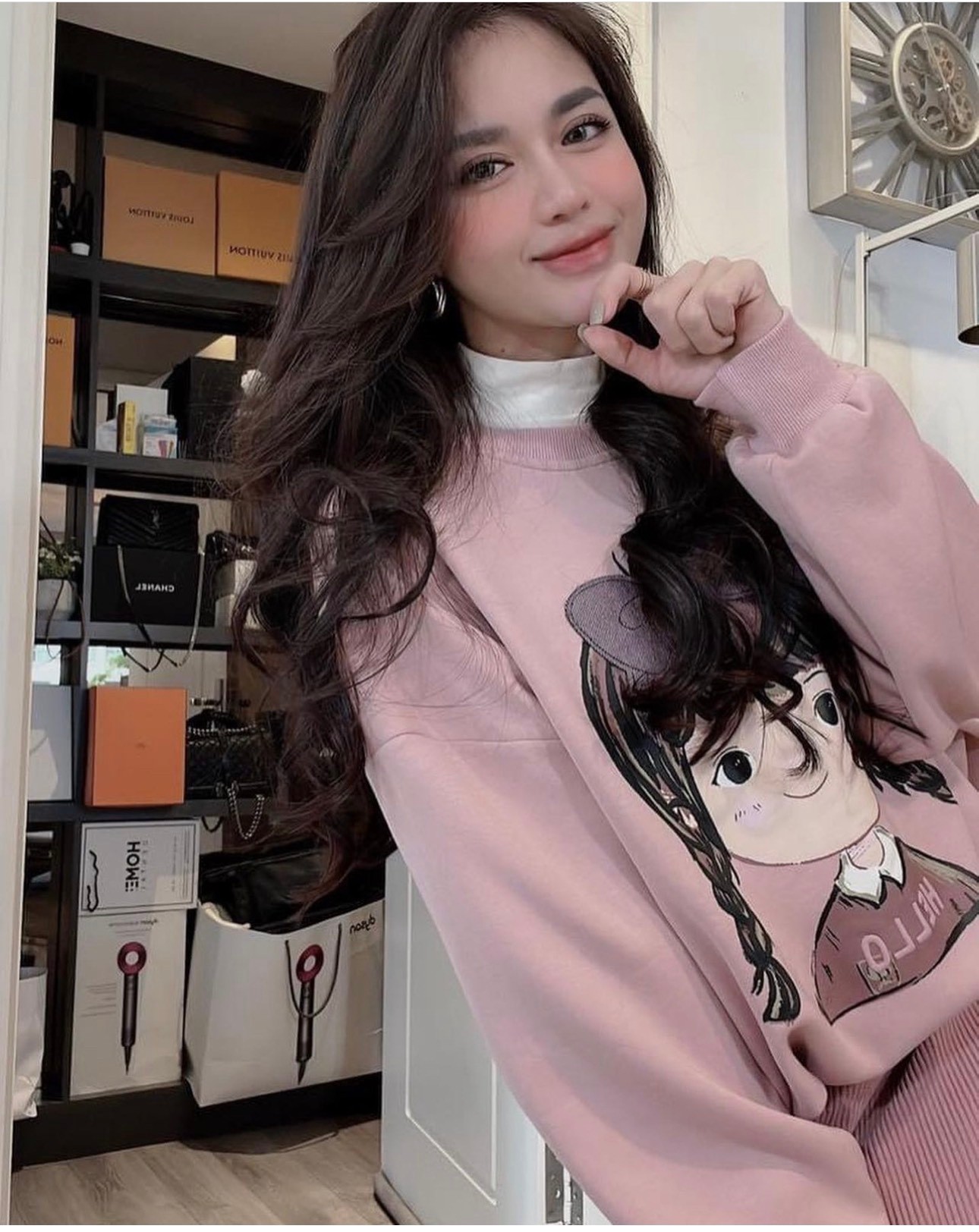 ÁO NỈ HỒNG CÔ GÁI HELLO