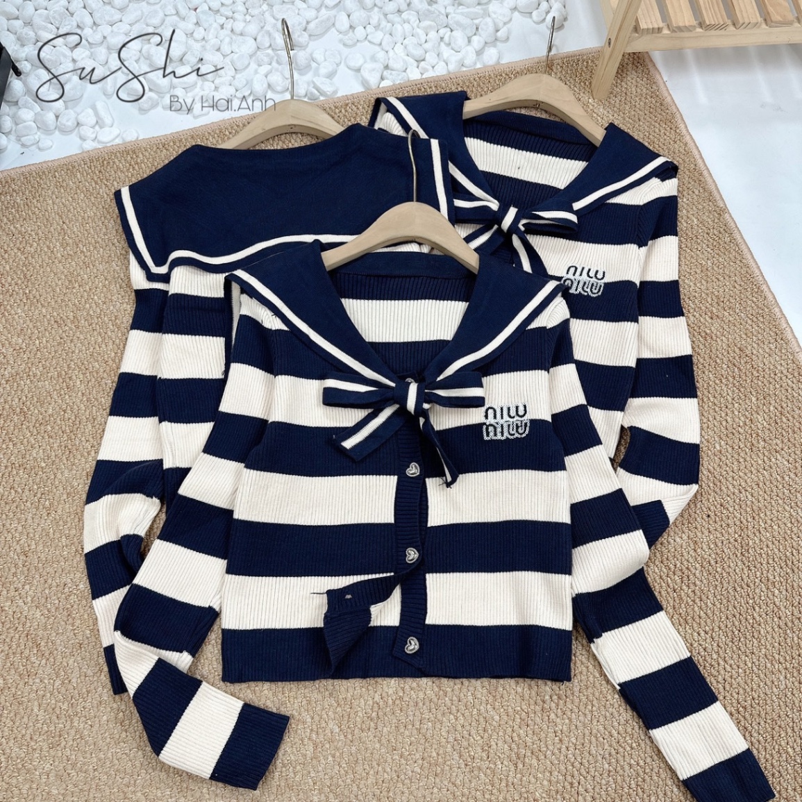 Áo len Miu cổ nơ QC