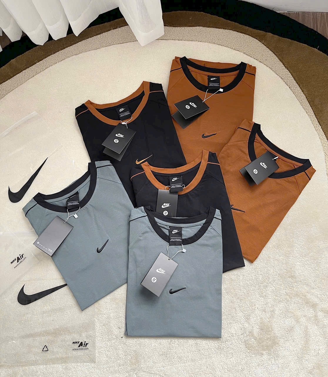 Áo Phông Nike Cổ Tròn 3 Màu
