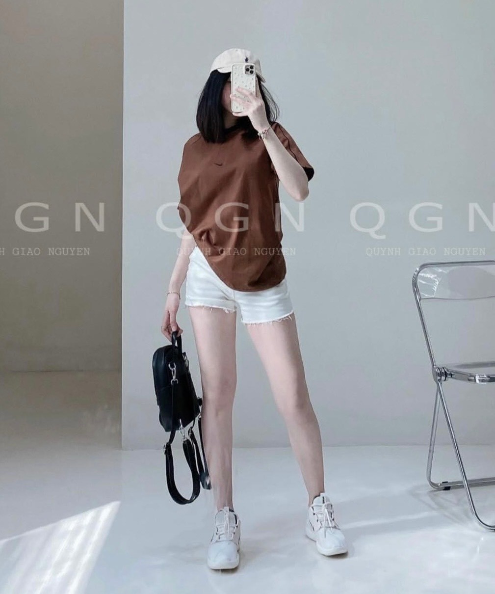 Áo Phông Nike Cổ Tròn 3 Màu