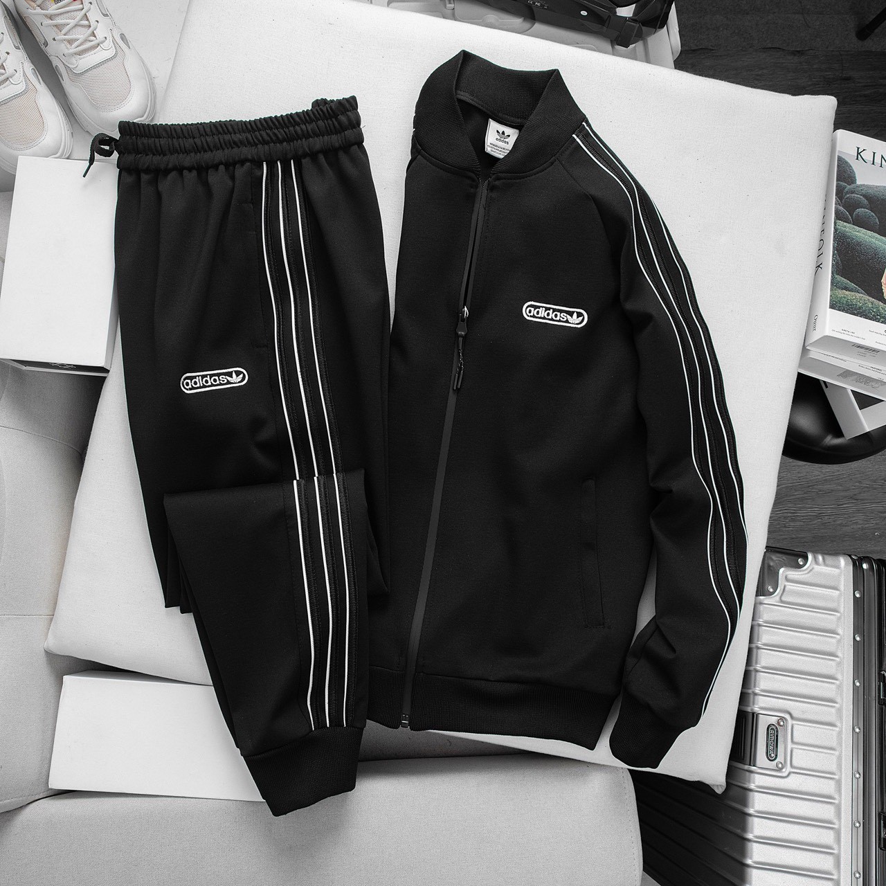 Bộ nam kéo khóa adidas