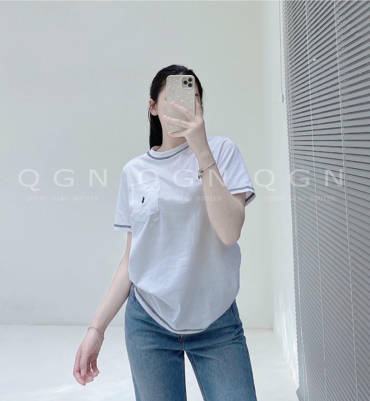 Sét 3 Áo Phông Xanh Trắng Kẻ Thêu Ngựa