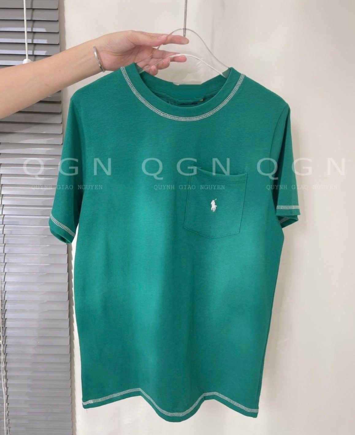 Sét 3 Áo Phông Xanh Trắng Kẻ Thêu Ngựa
