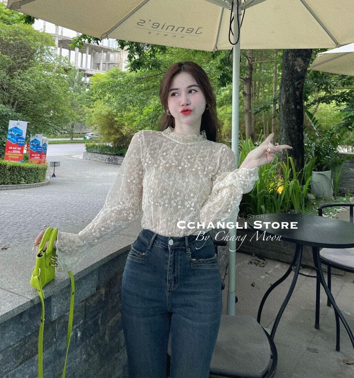 Áo Ren Phối Lưới Mỏng Tay Loe