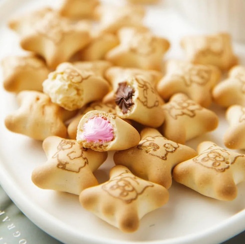 Hộp 50 Gói Bánh Gấu QC
