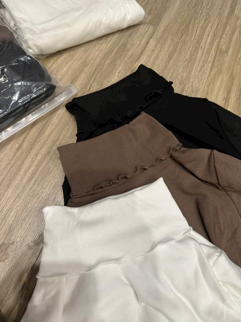 Sét 3 Áo Zip Lông Nữ Cổ Lọ