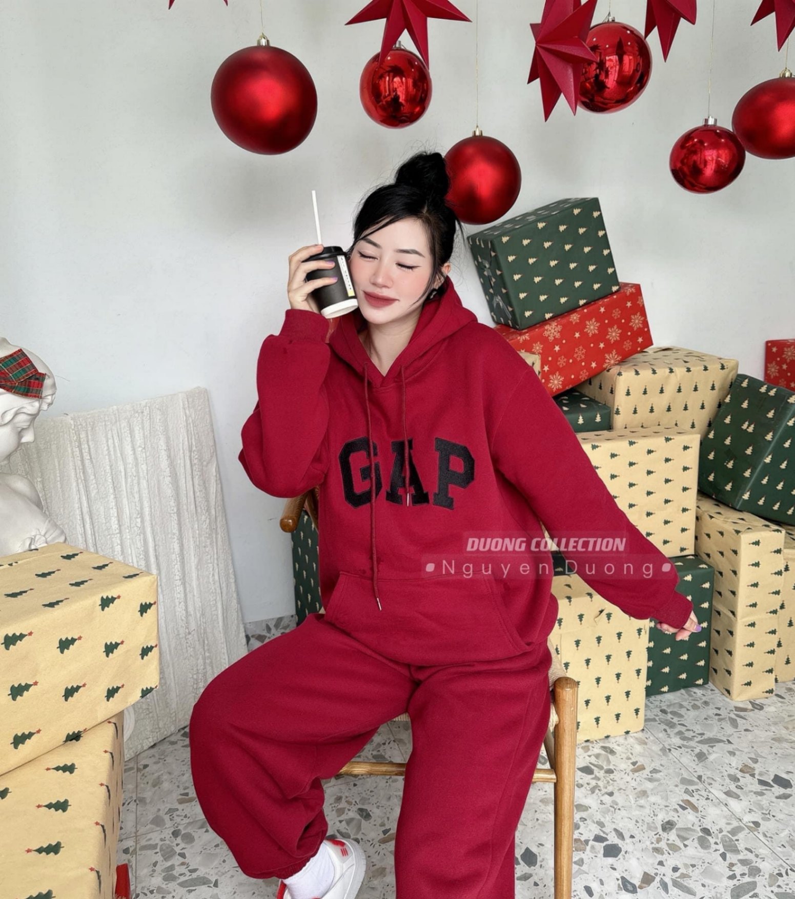 Bộ Nỉ Đỏ Gap