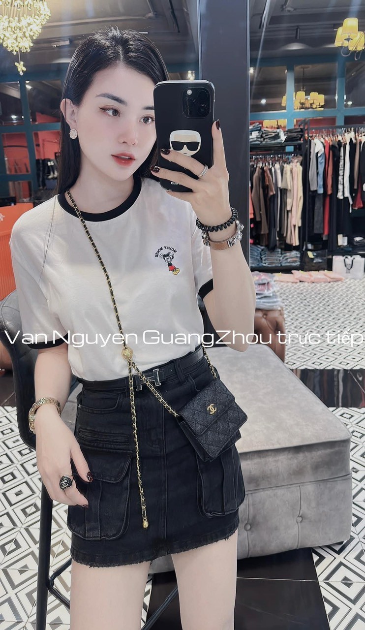 Set 2 Áo Cộc Kẻ Trắng Mickey