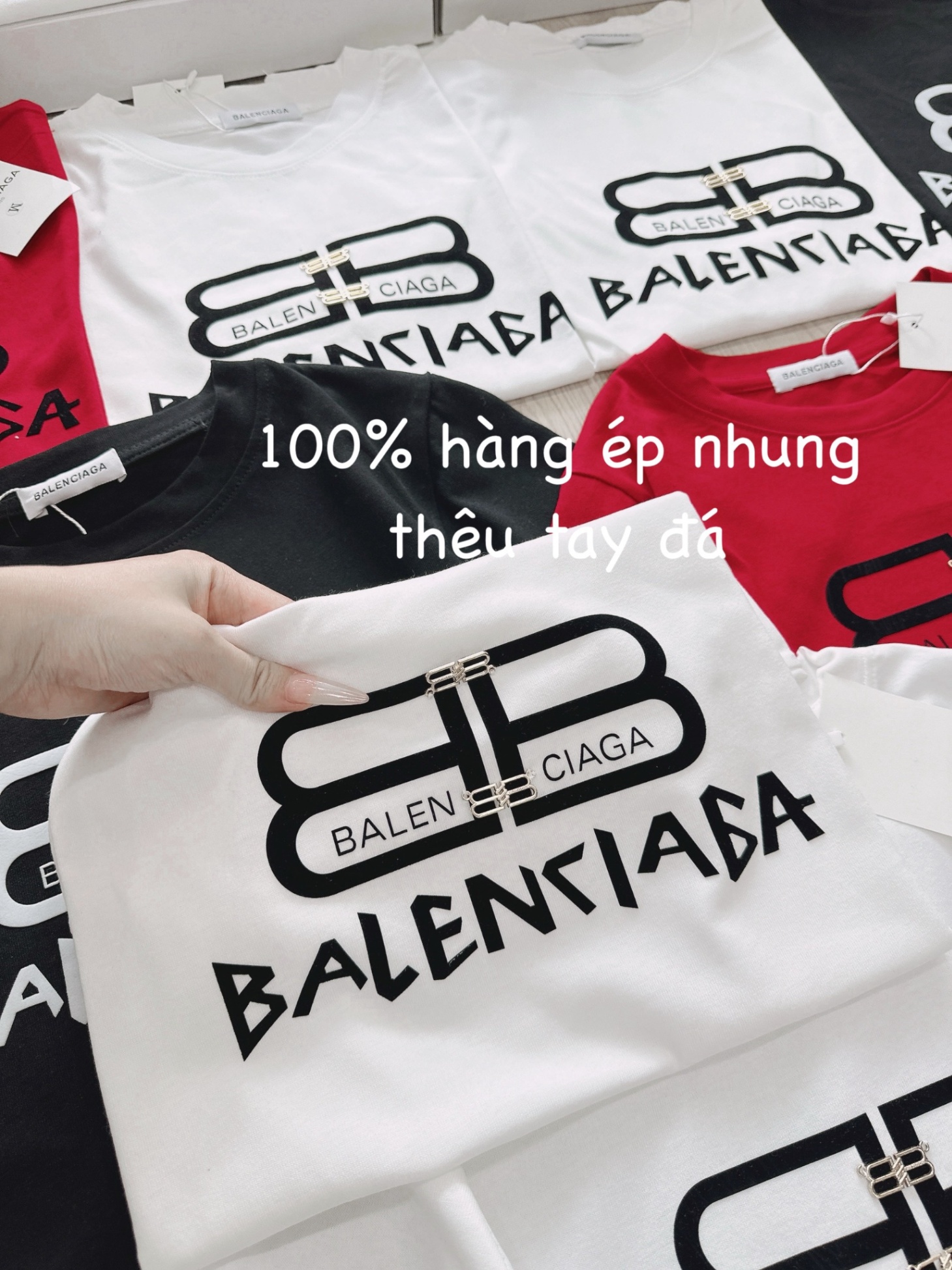 Áo Phông Balenciaga Ép Nhung