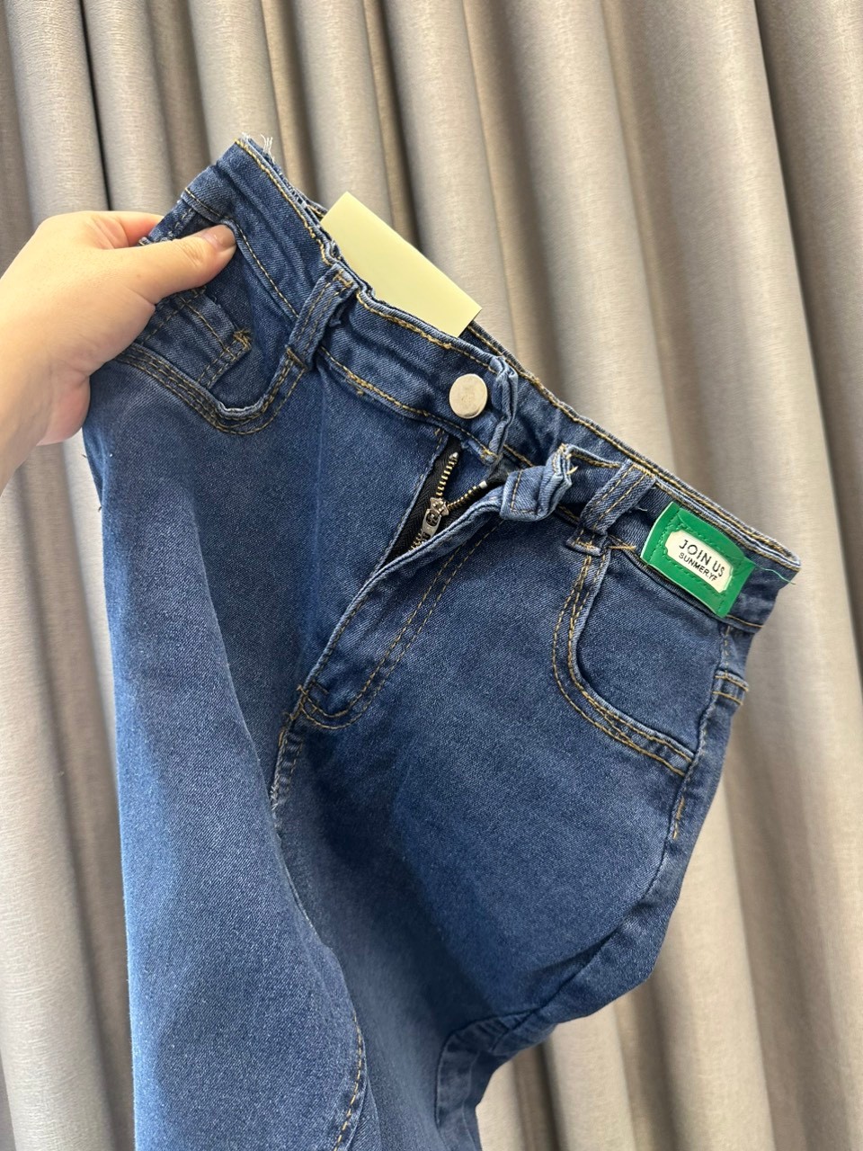 Quần Jeans Loe Xẻ Mác Xanh