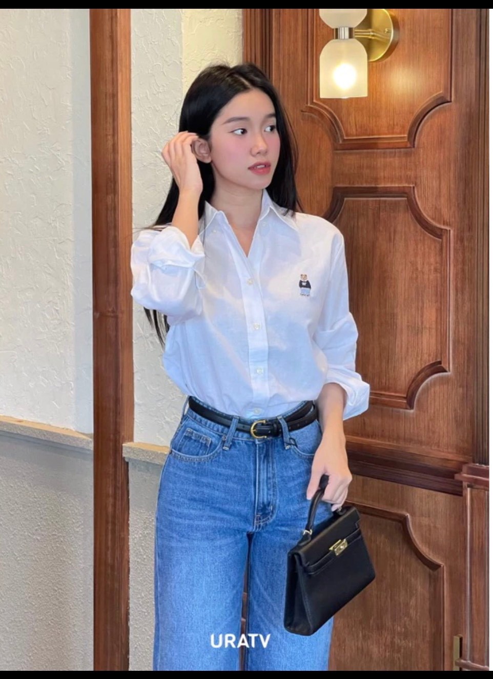Sơ Mi Dài Tay Thêu Gấu 2 Màu