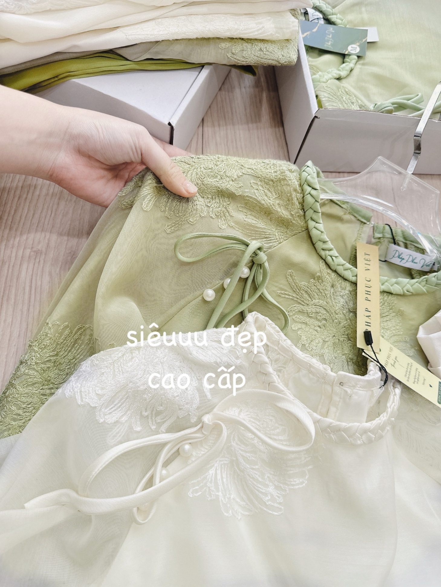 Set Pháp Phục Tơ 2 Màu
