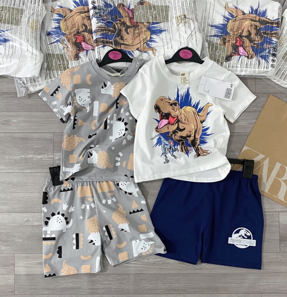 Set 2 Bộ Khủng Long Bé Trai