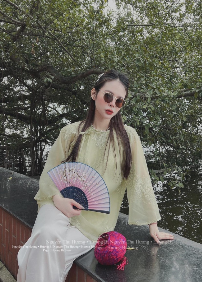 Set Pháp Phục Tơ 2 Màu