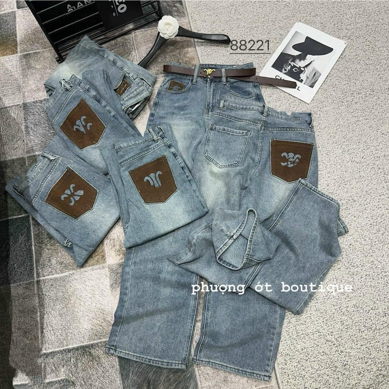 Quần Jeans Suông Túi Nâu Thêu