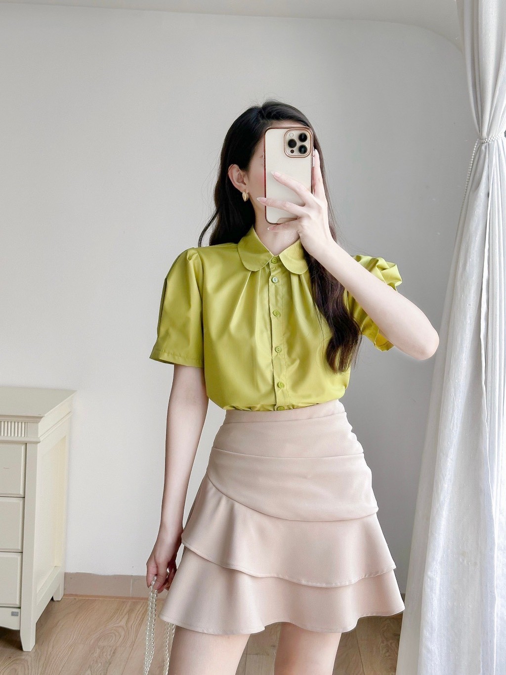 Áo SM GU Li Xếp Cổ Sen