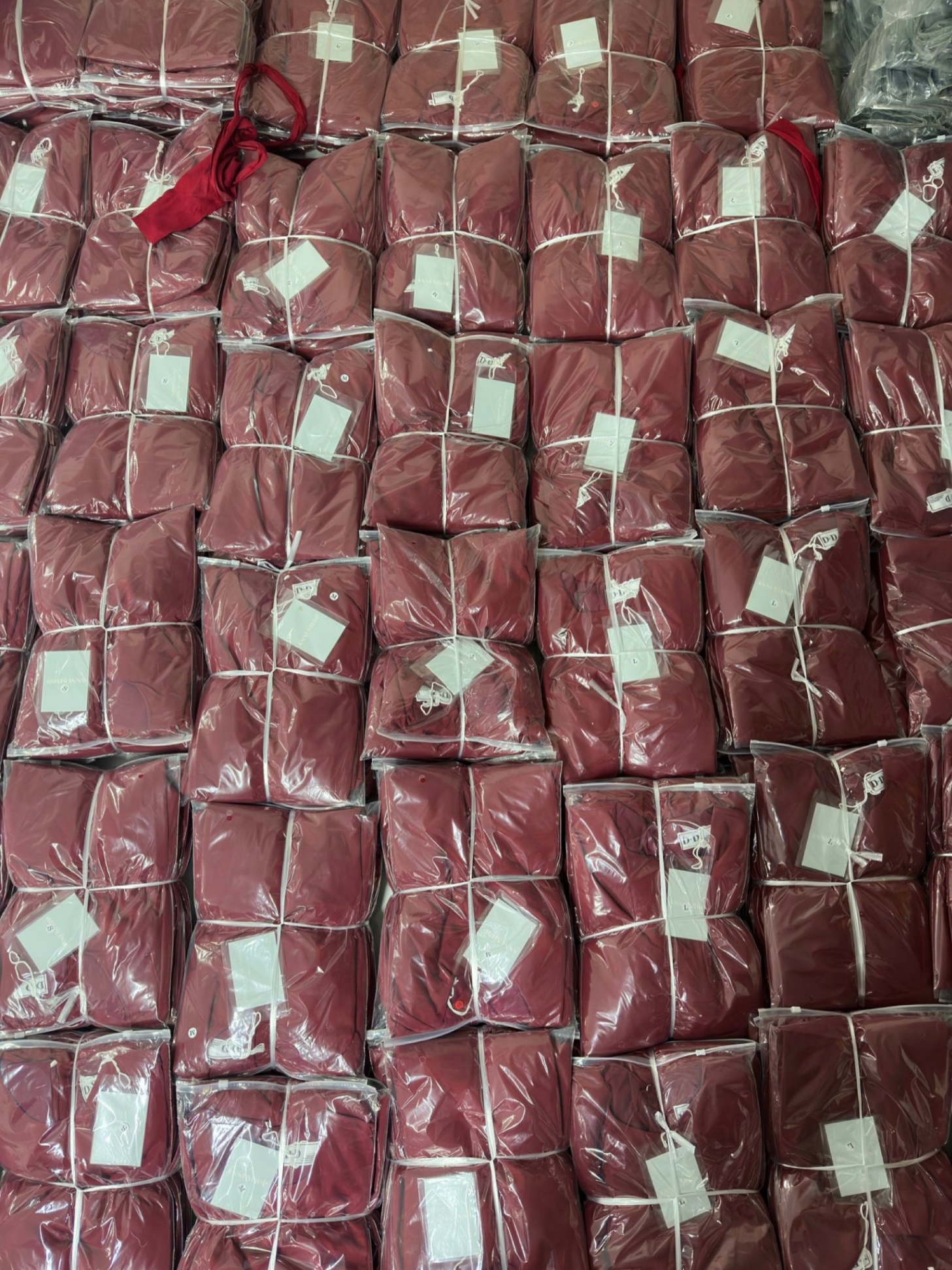 Váy Maxi Thô Đỏ Sát Nách