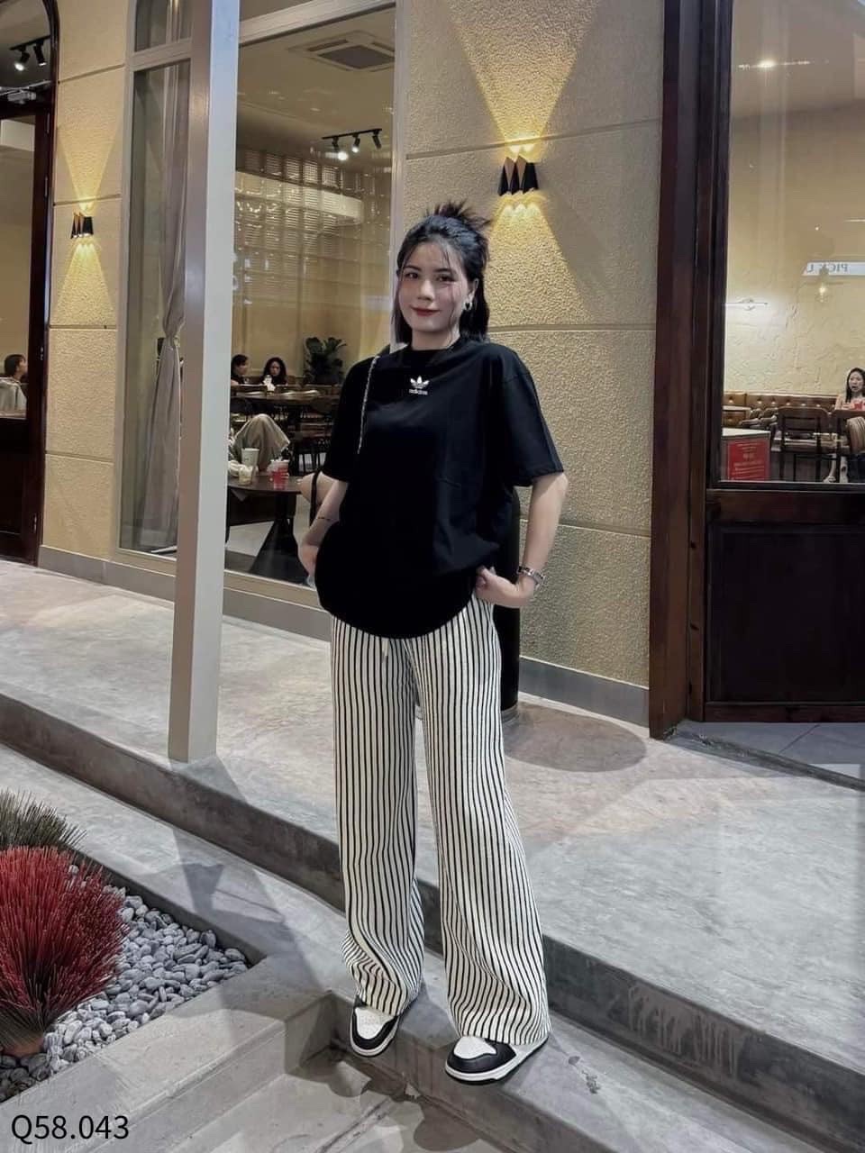Quần Suông Sọc Kẻ