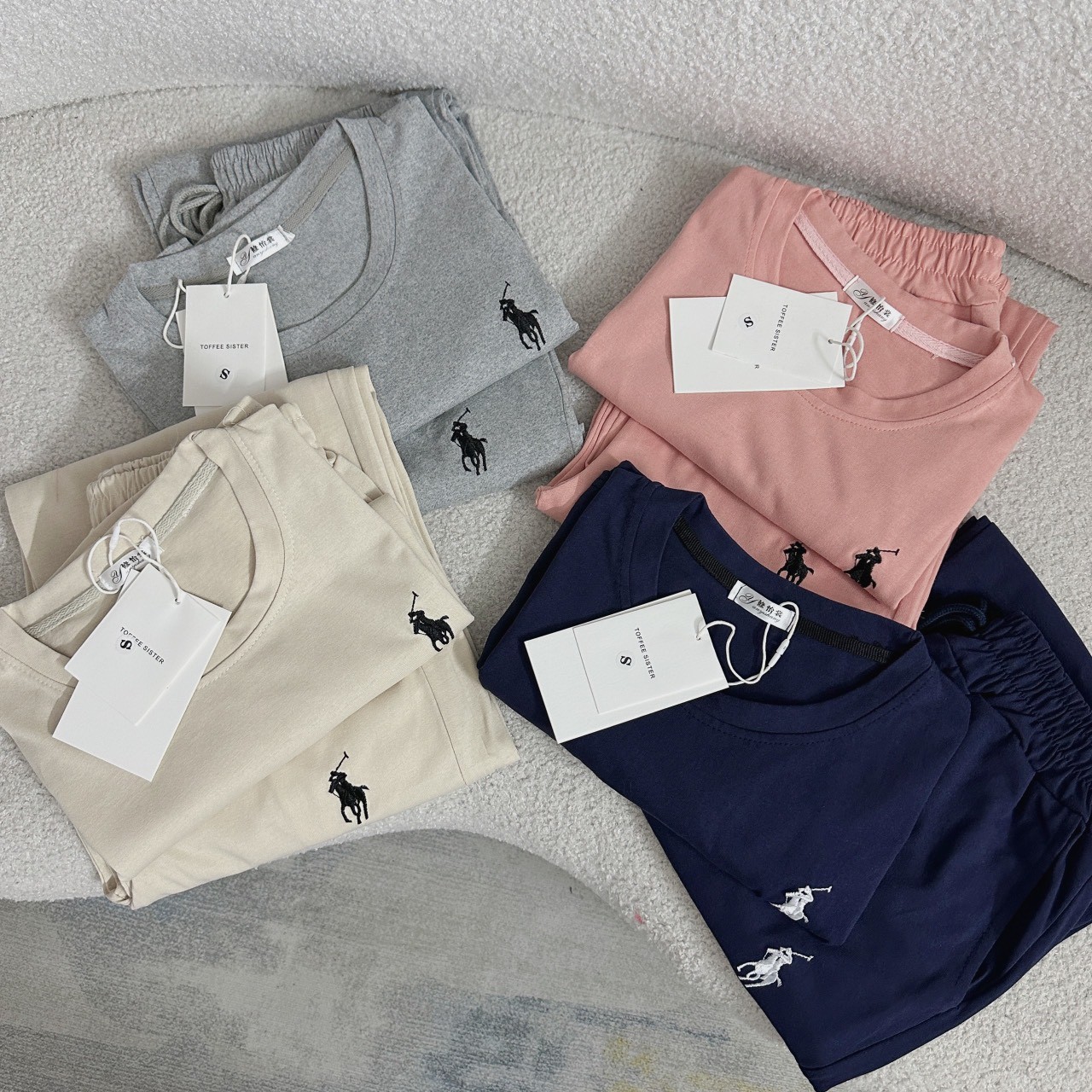 Bộ Cotton Thêu Ngựa 4 Màu