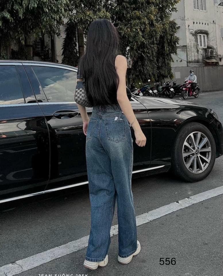 Quần Jeans Suông Rách Hách Dáng