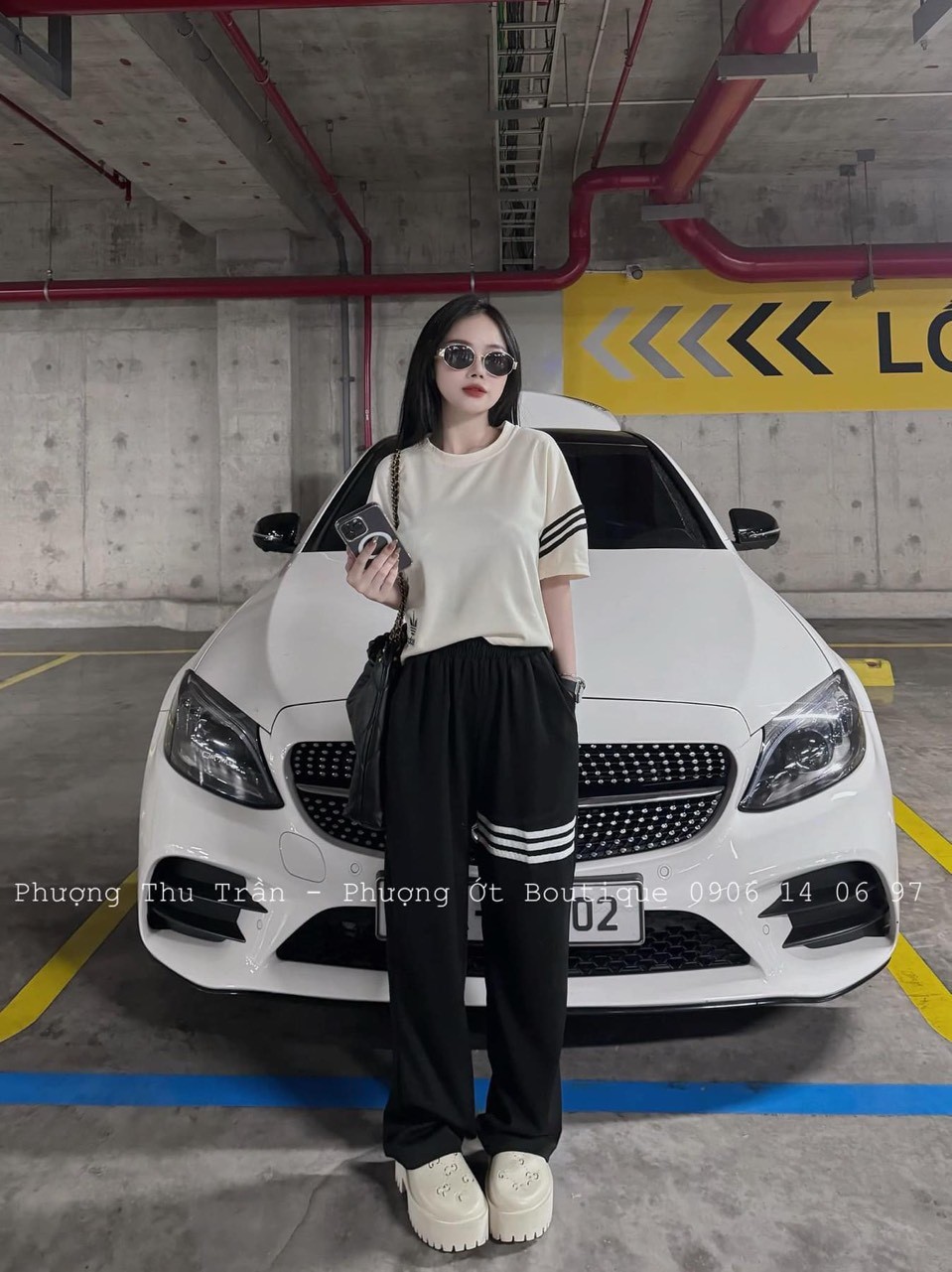 Bộ Das Quần Đen Sọc Áo Be